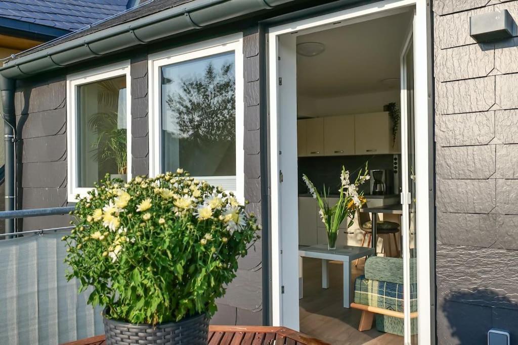 Wunderschoene Ferienwohnung Mit Balkon In Aue เอาเออ ภายนอก รูปภาพ